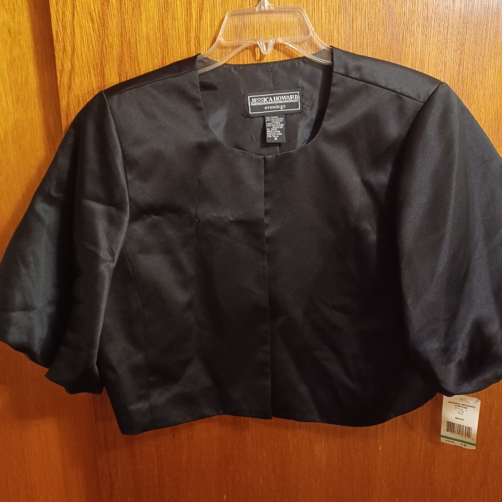 Jessica Howard Formal Cape